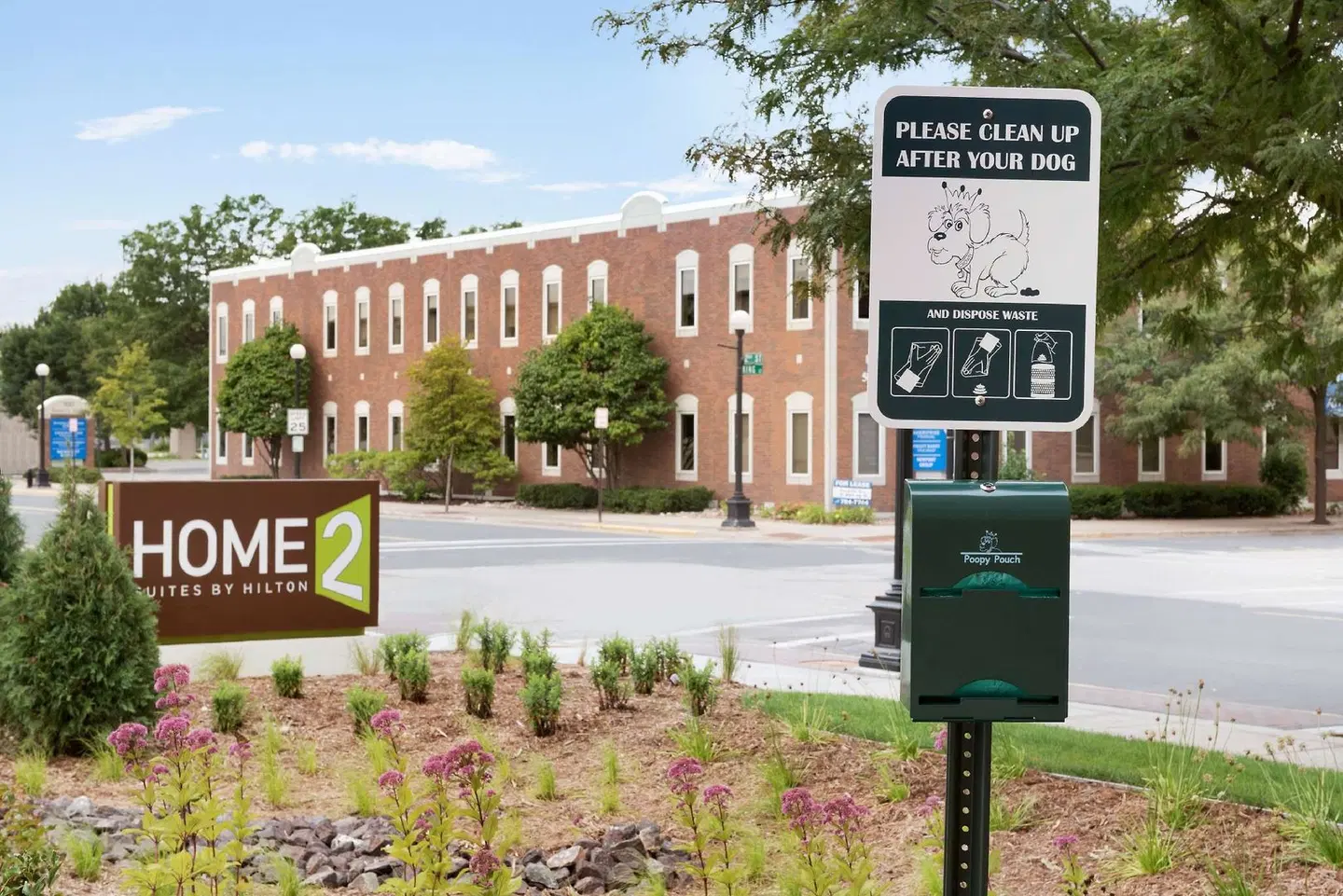 Home2 Suites by Hilton La Crosse EXTERIOR