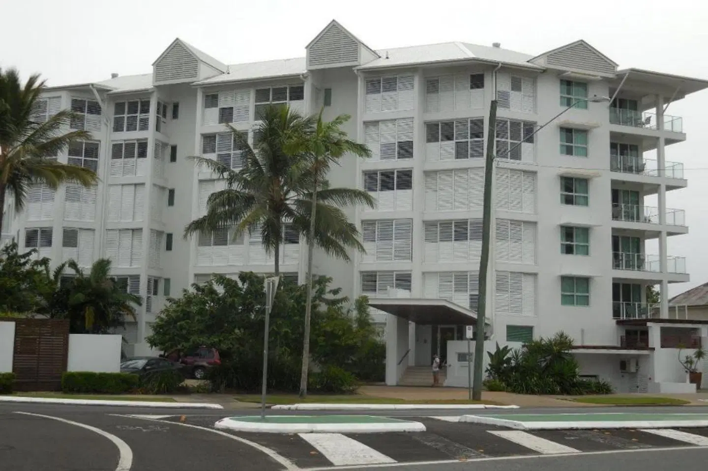 201 Lake Street EXTERIOR