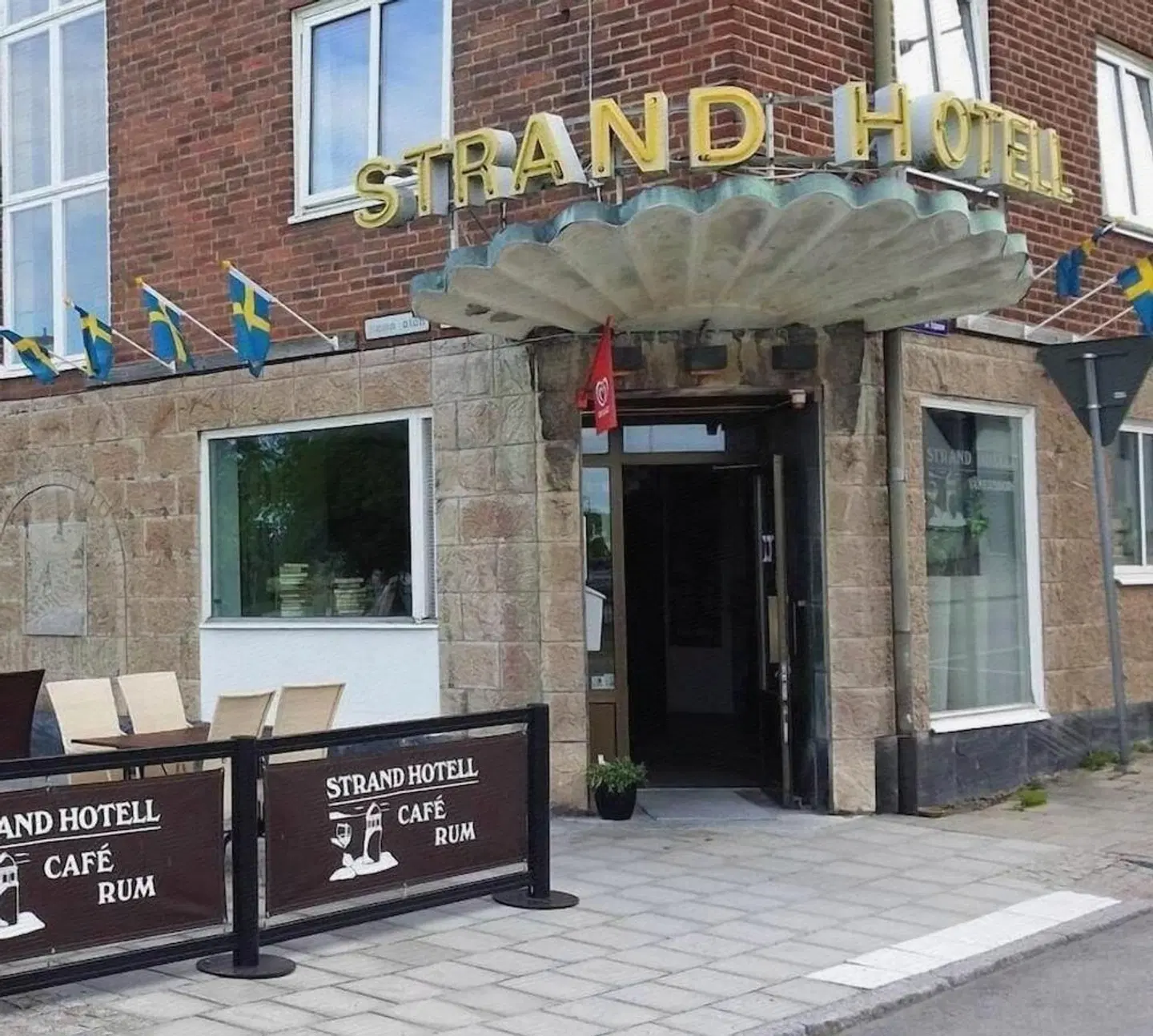 Strand Hotell EXTERIOR