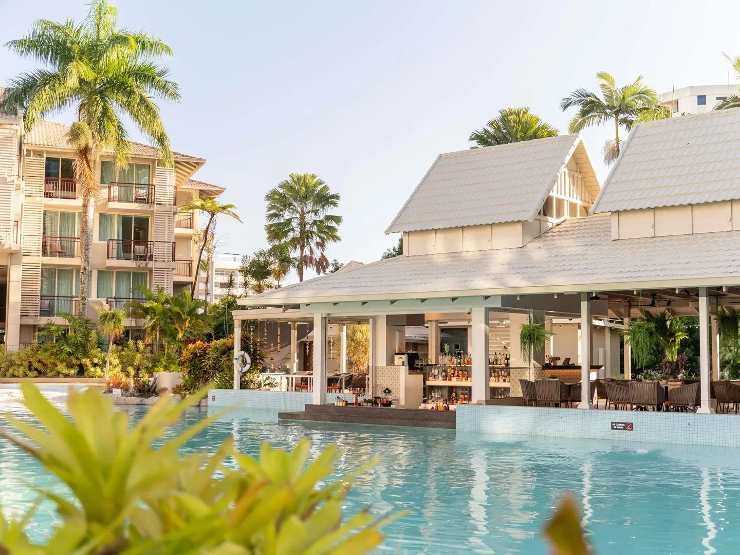 Novotel Cairns Oasis Resort EXTERIOR