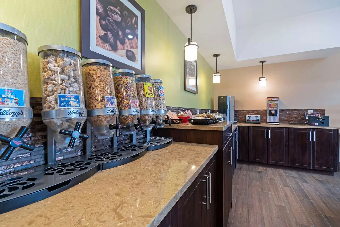 Best Western Plus Moosomin Hotel Bar