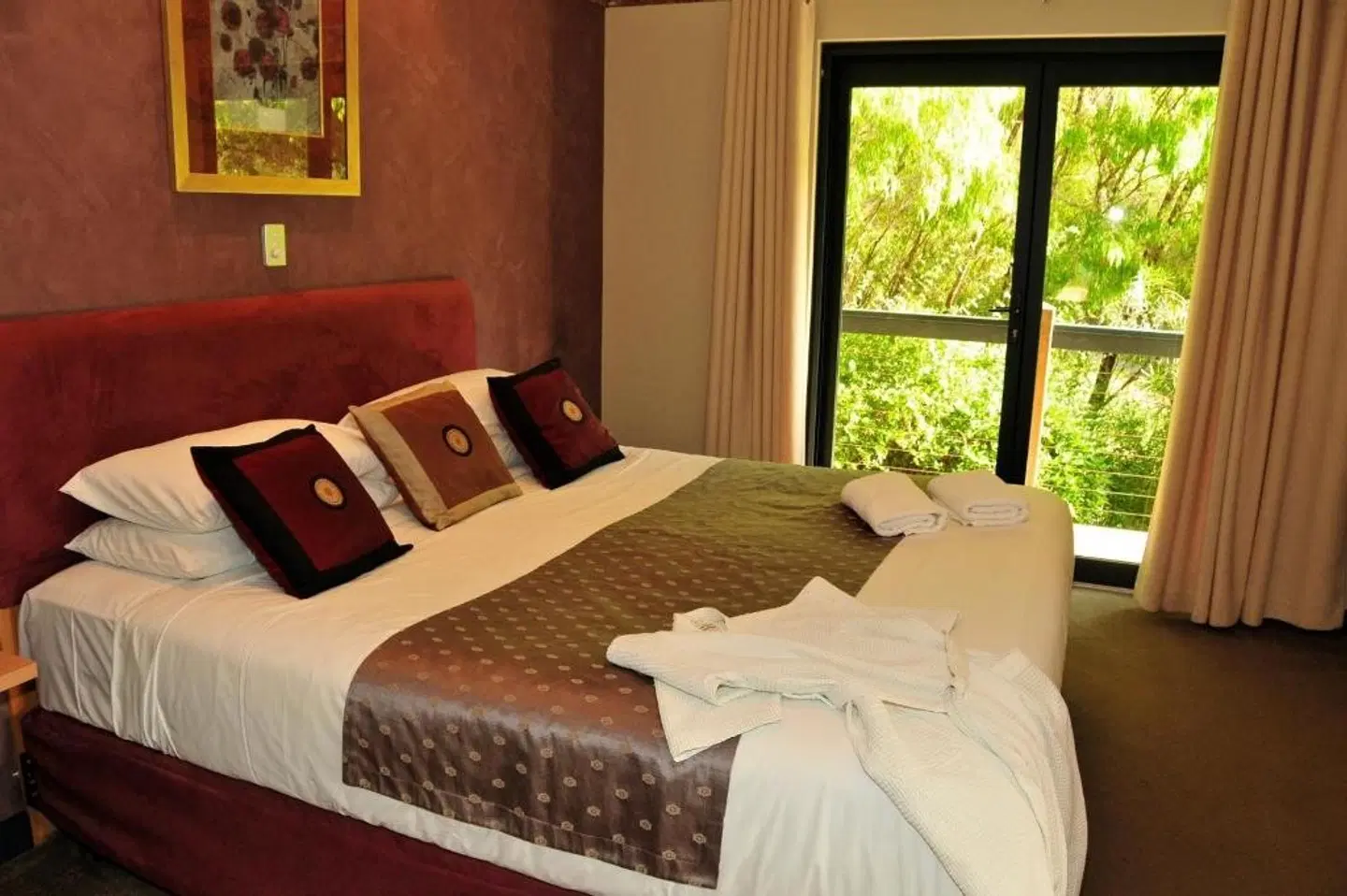Waterfall Cottages ROOM_EXAMPLE