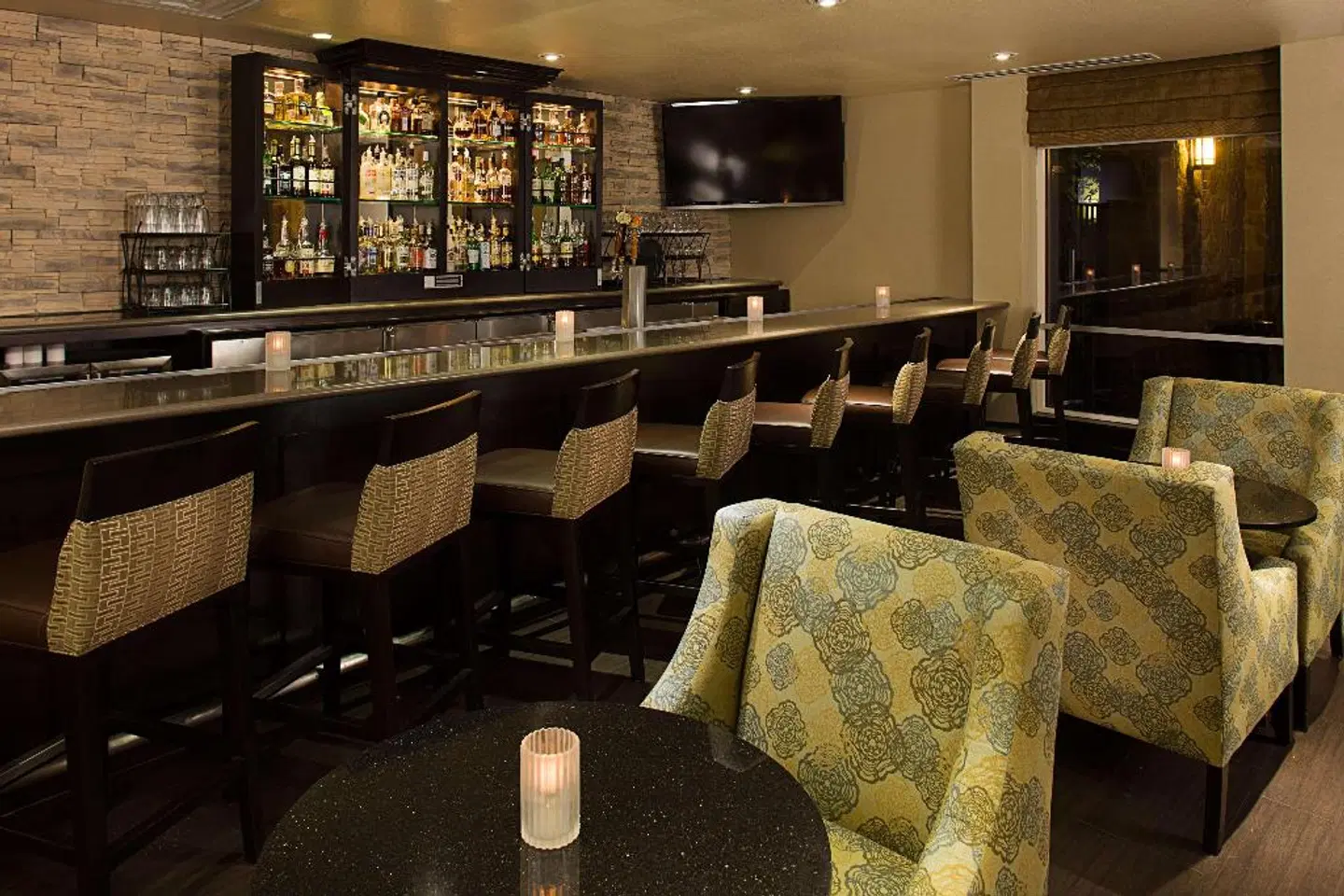 Hilton Garden Inn DFW Airport South Bar