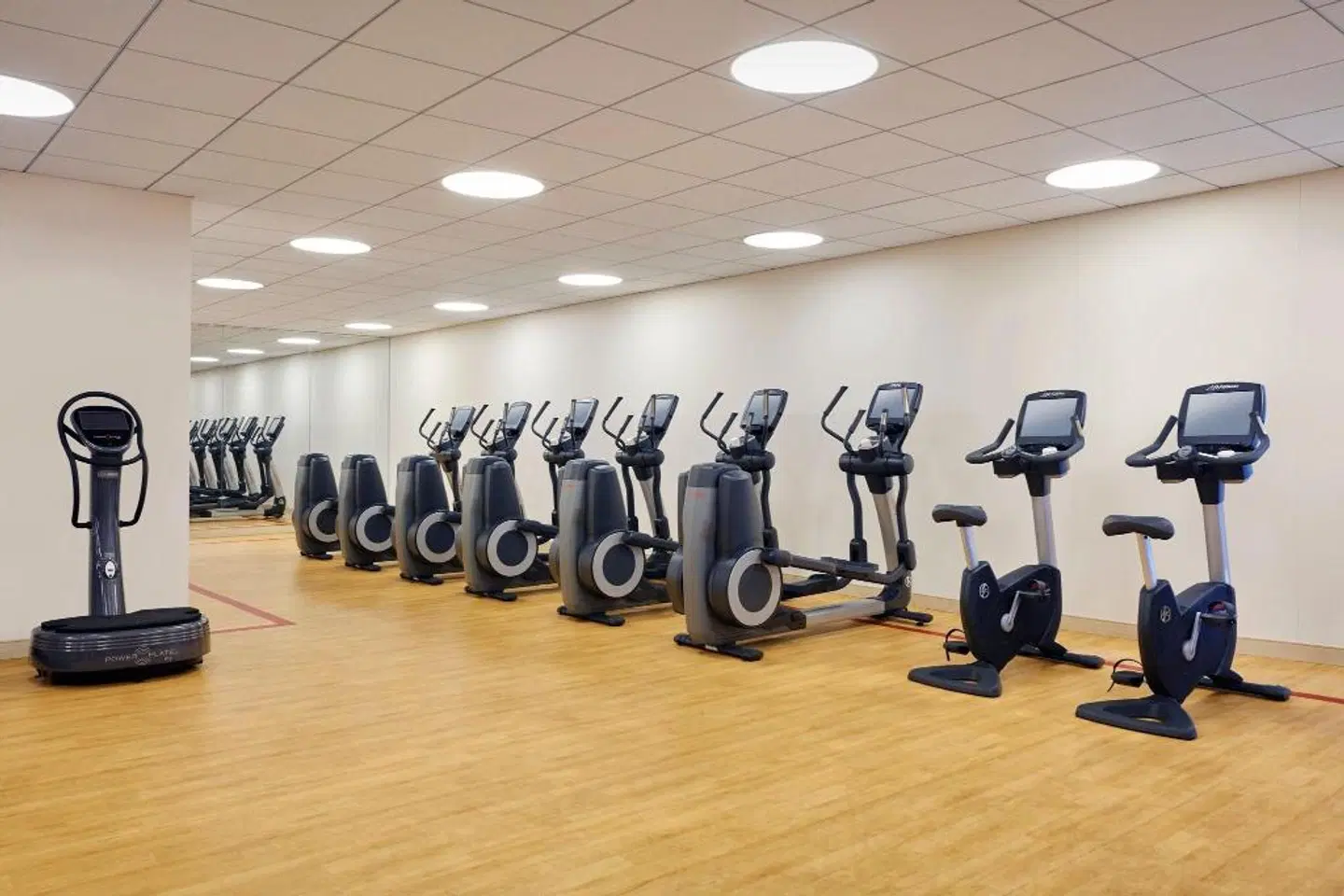 Sheraton Kansas City Hotel at Crown Center SPORTS_AND_LEISURE