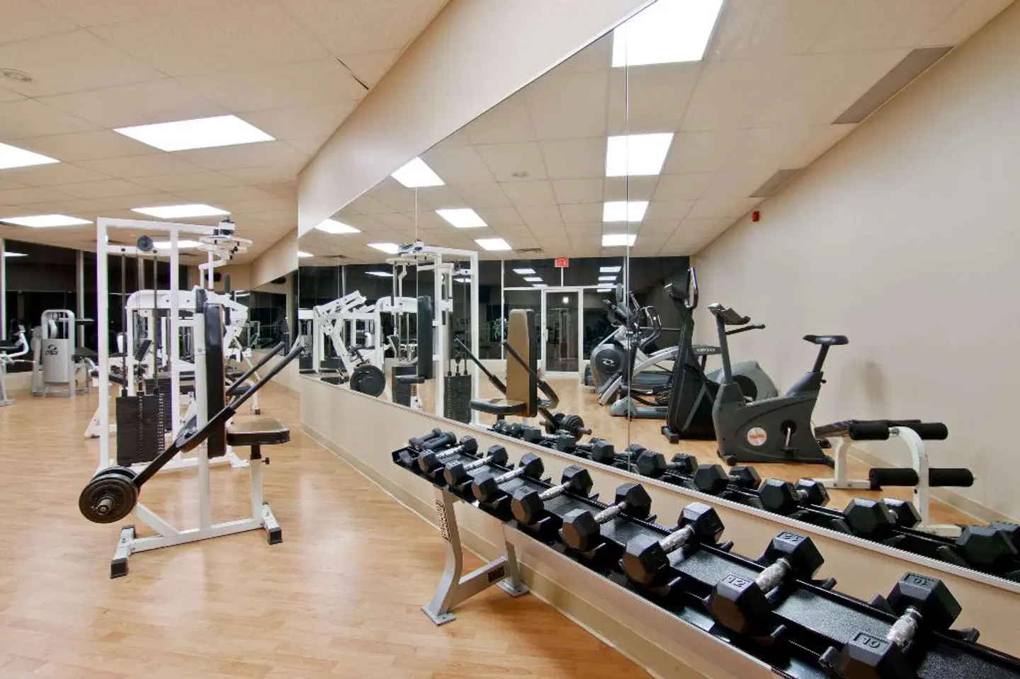 Best Western Hotel St. Catharines-Niagara SPORTS_AND_LEISURE