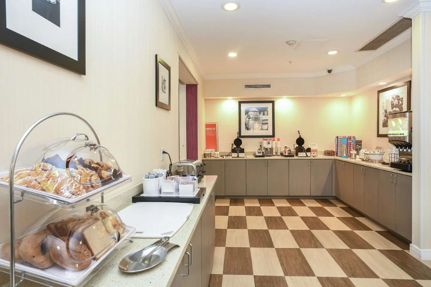 Hampton Inn Jacksonville East Regency Square LOUNGE_LOBBY