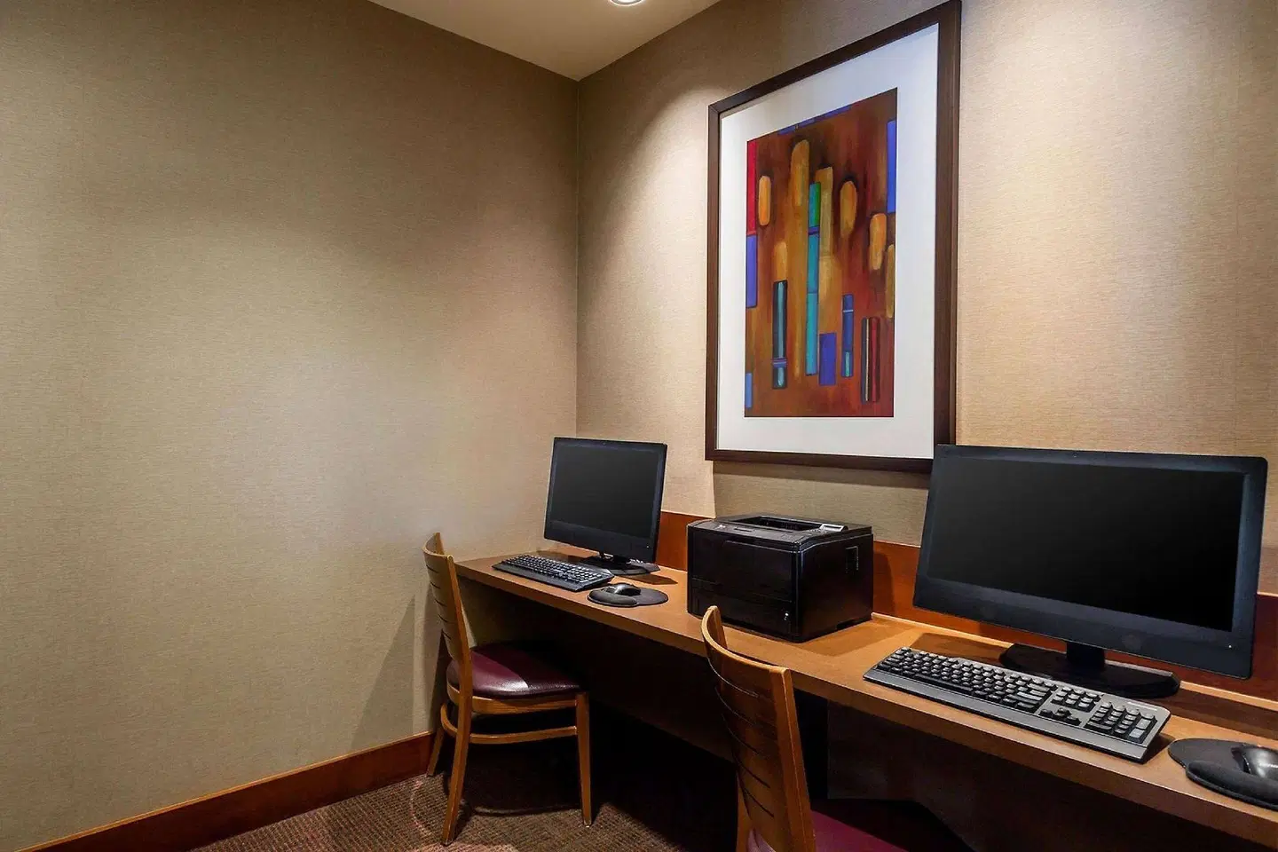 Wyndham Garden Kansas City Airport ROOM_EXAMPLE