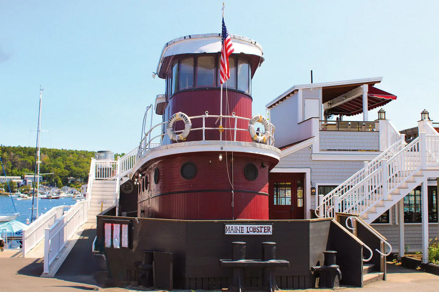 Tugboat Inn EXTERIOR