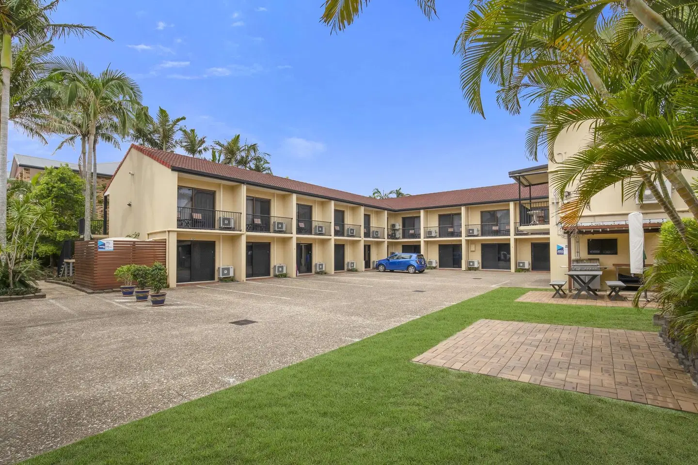 Best Western Airport 85 Motel EXTERIOR