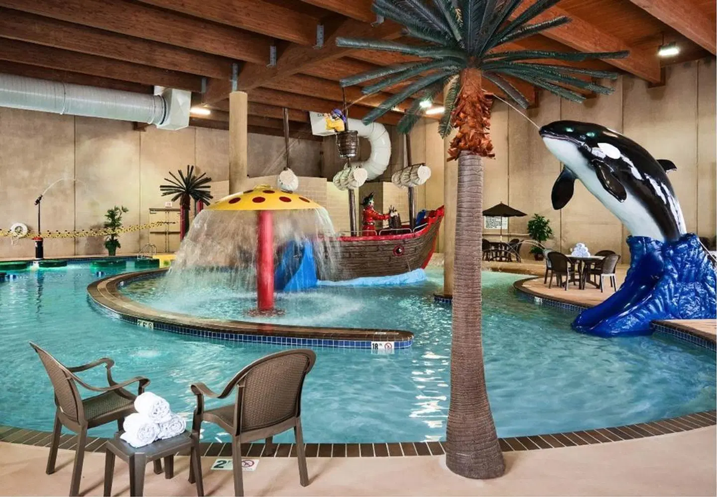 The Lodge at Deadwood Hallenbad