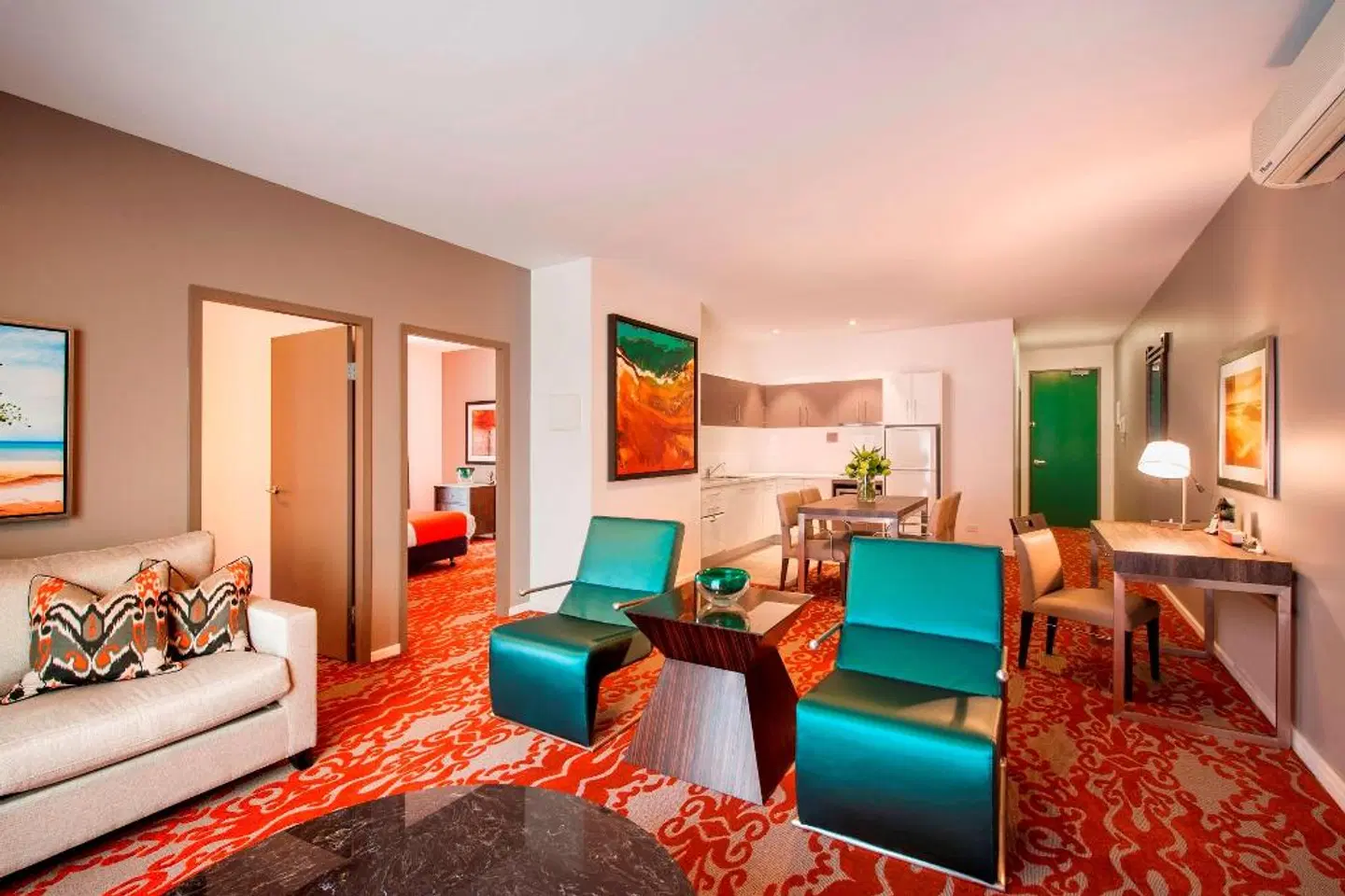 Miller Apartments ROOM_EXAMPLE