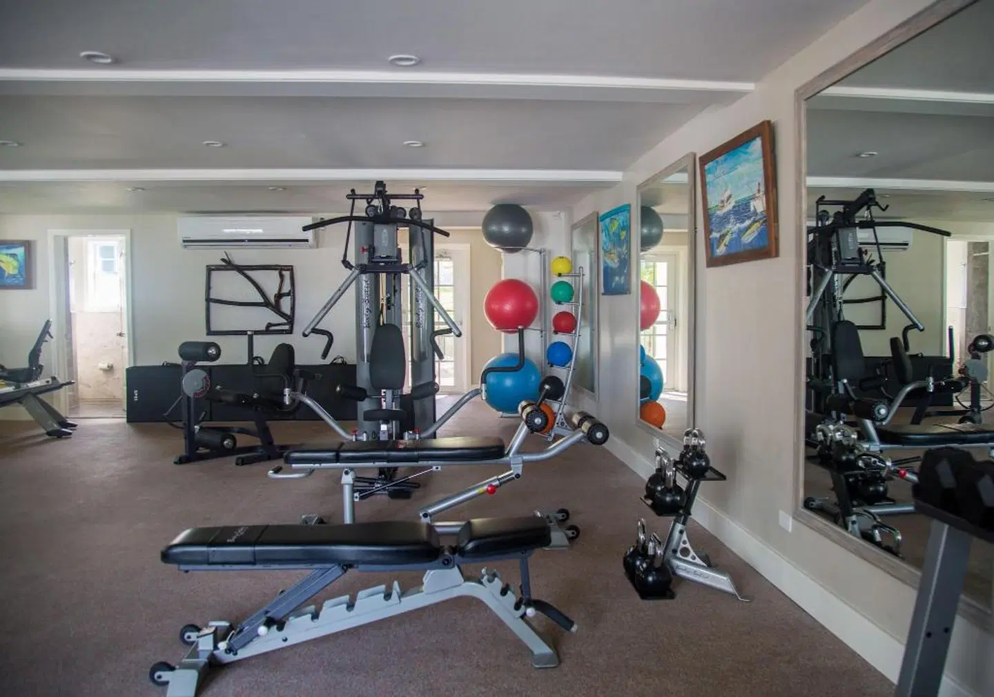 Valentines Resort SPORTS_AND_LEISURE