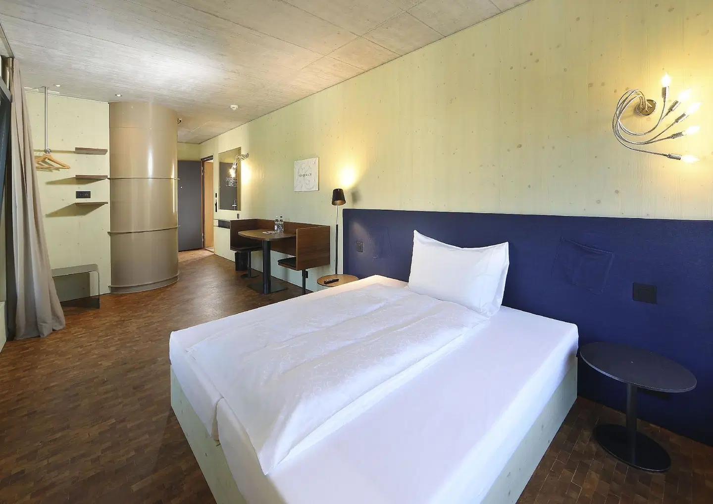 Weissbad Lodge ROOM_EXAMPLE