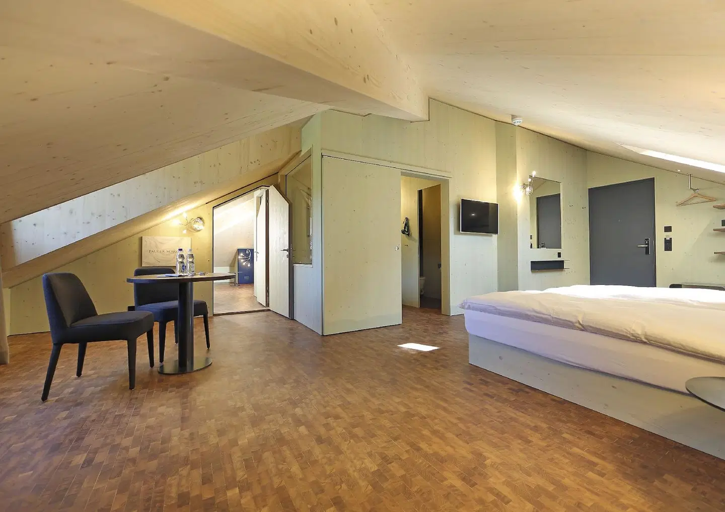 Weissbad Lodge ROOM_EXAMPLE