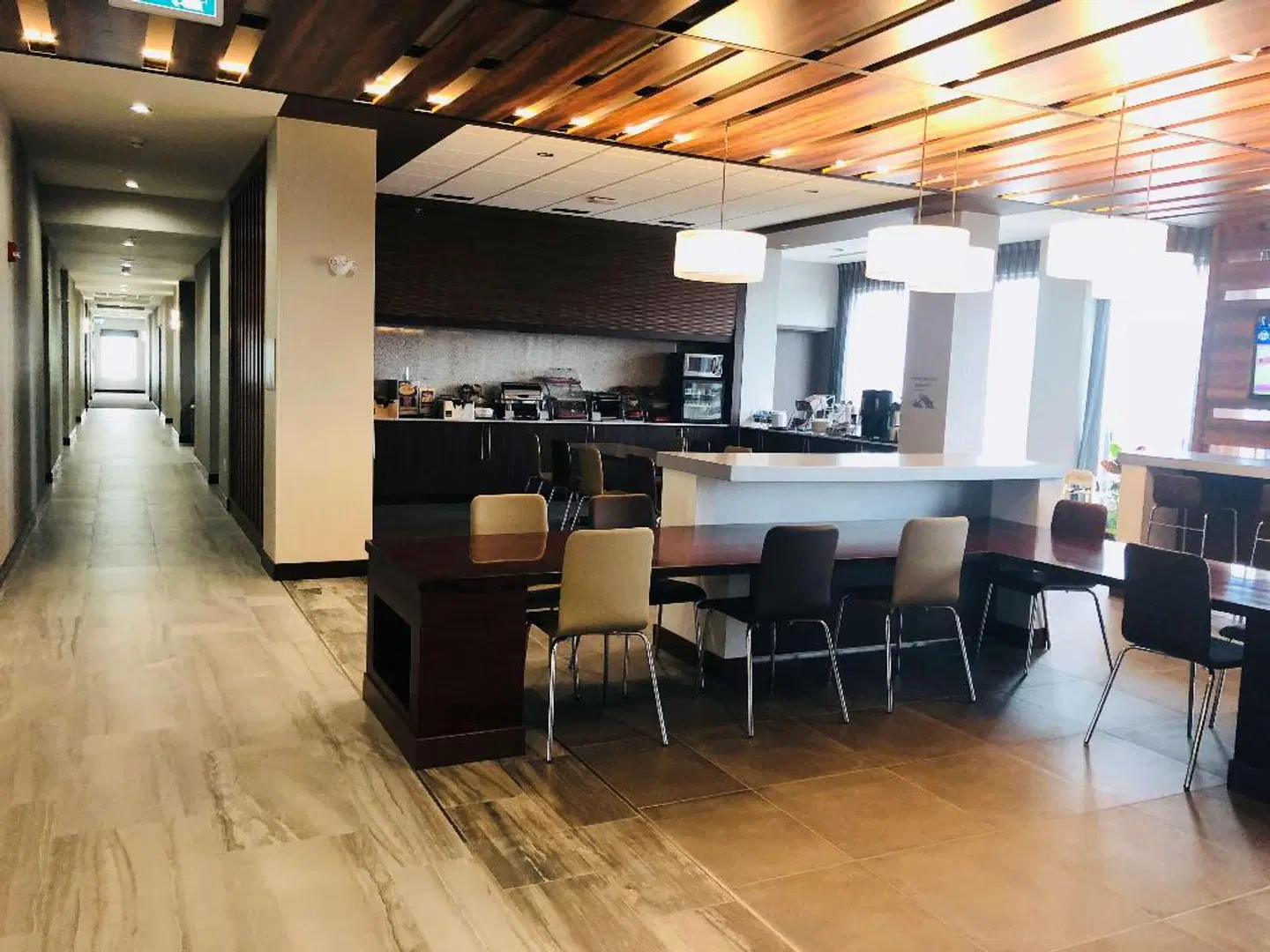 Wingate by Wyndham Kamloops Bar