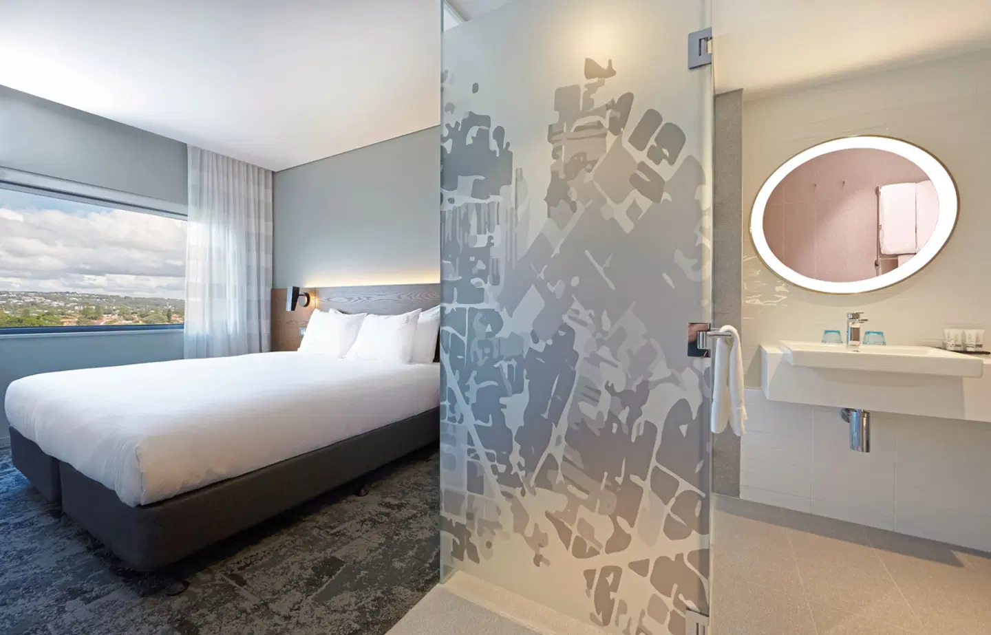 Holiday Inn Express Newcastle Badezimmer