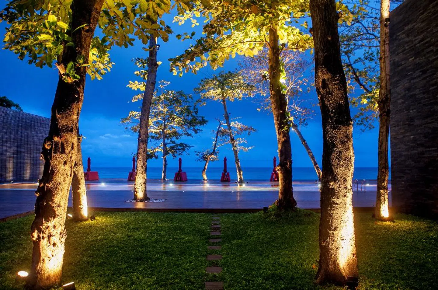 The Library Samui Garten
