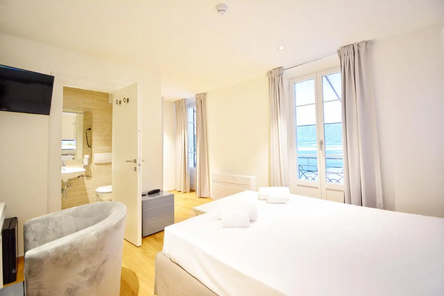 Lac Hotel Badezimmer