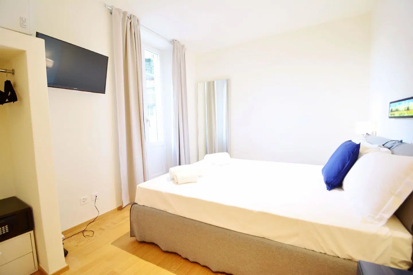 Lac Hotel ROOM_EXAMPLE
