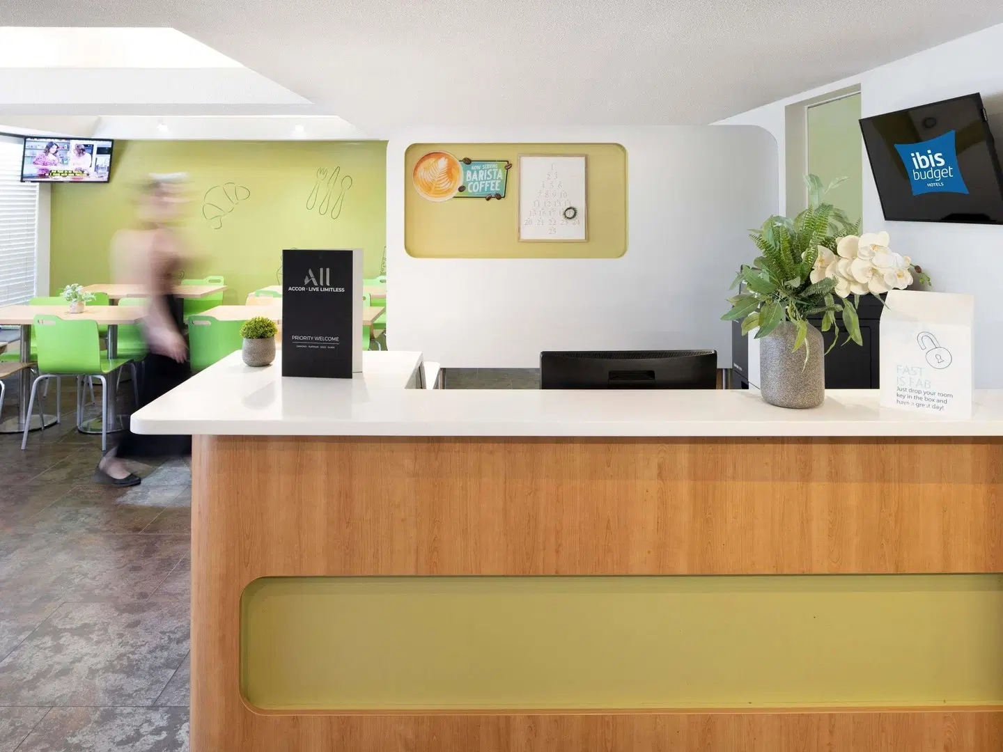 ibis budget Canberra LOUNGE_LOBBY