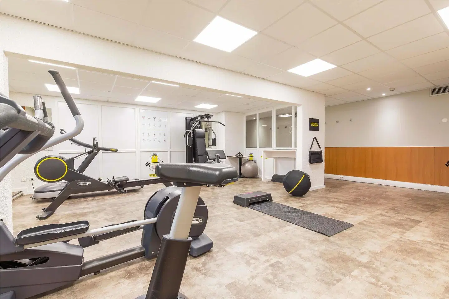Kyriad Montchanin - Le Creusot SPORTS_AND_LEISURE