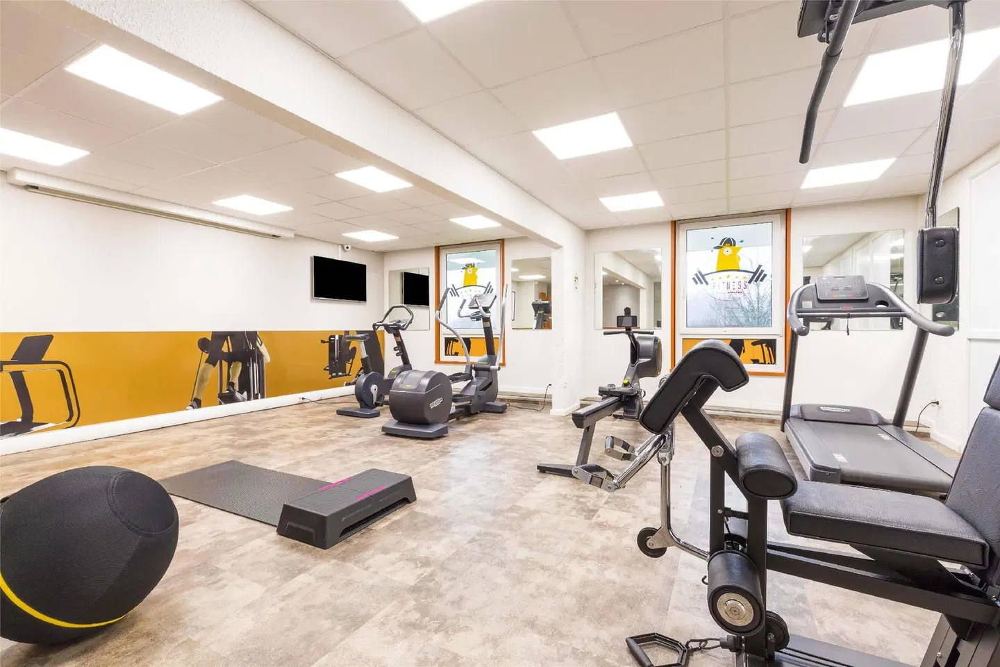 Kyriad Montchanin - Le Creusot SPORTS_AND_LEISURE