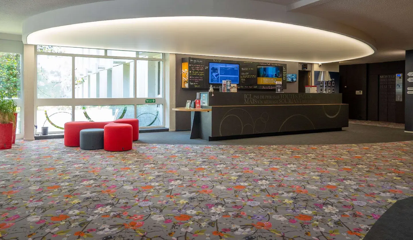 Kyriad Montchanin - Le Creusot LOUNGE_LOBBY