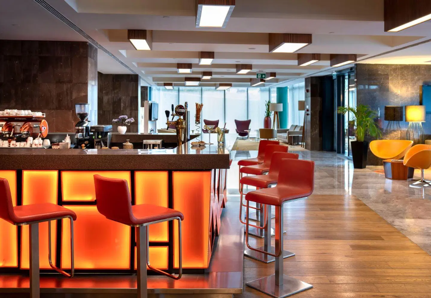 Radisson Blu Hotel Istanbul Asia Bar