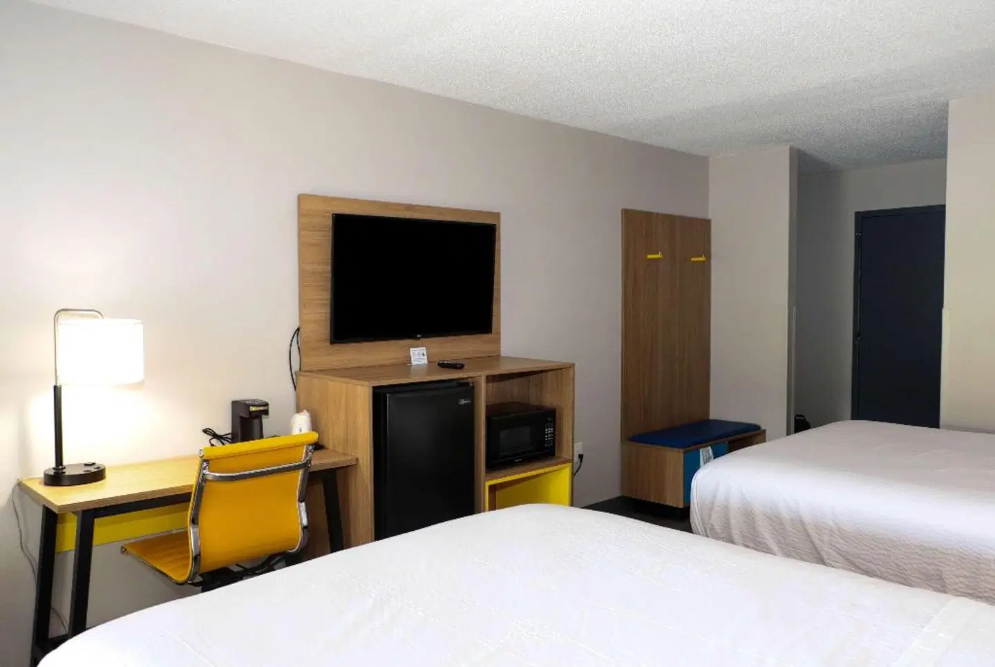 Days Inn by Wyndham Farmville ROOM_EXAMPLE