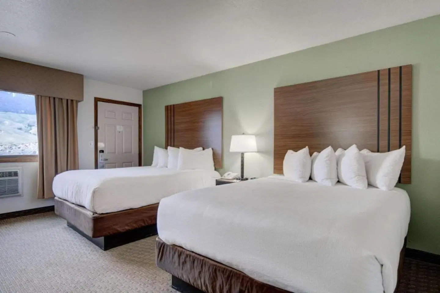 The Ridgeline Hotel at Yellowstone, Ascend Hotel Collection ROOM_EXAMPLE