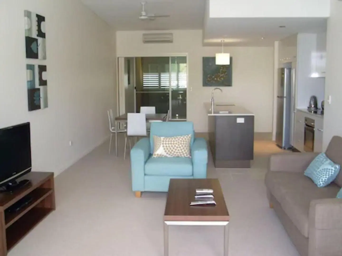 Itara Apartments ROOM_EXAMPLE