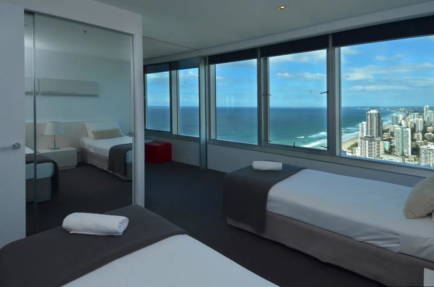 GCHR Apartment 4204 ROOM_EXAMPLE
