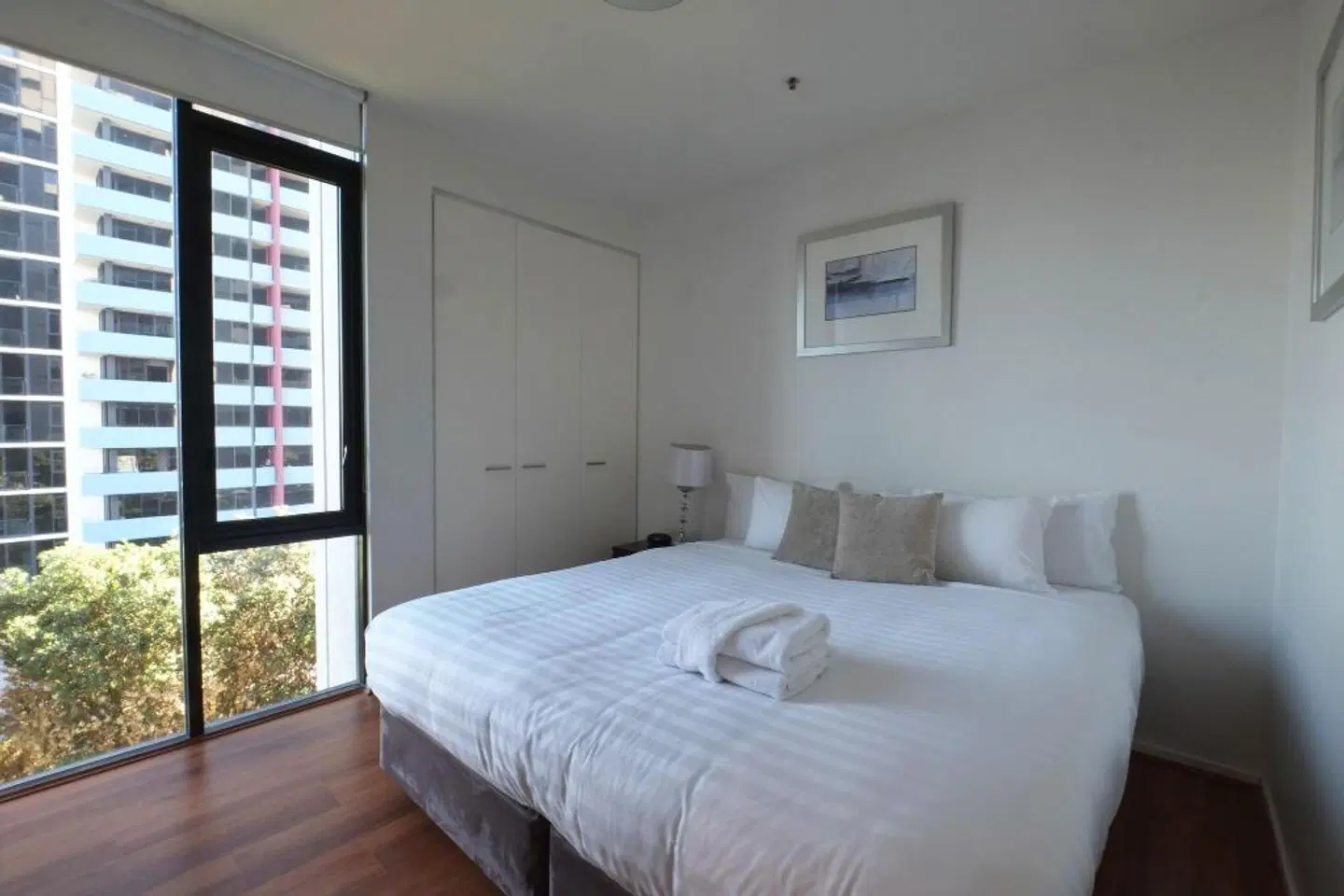 ACD Apartments ROOM_EXAMPLE