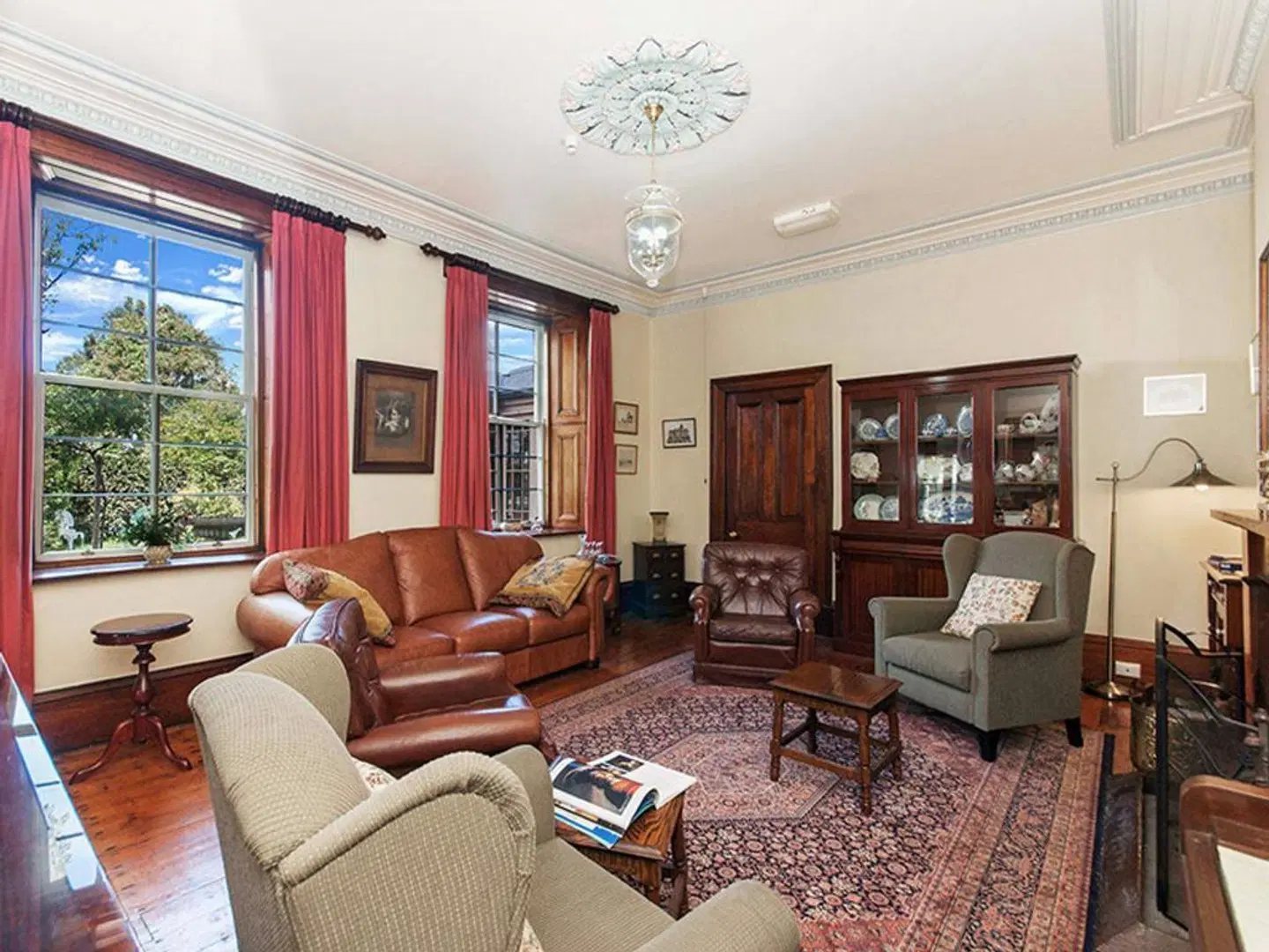 Victoria House ROOM_EXAMPLE