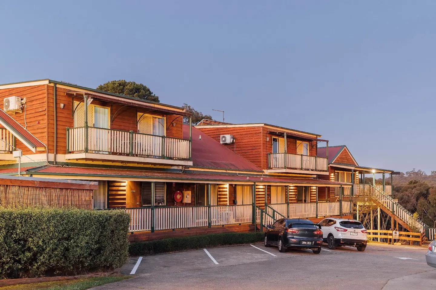 Eleven EXTERIOR