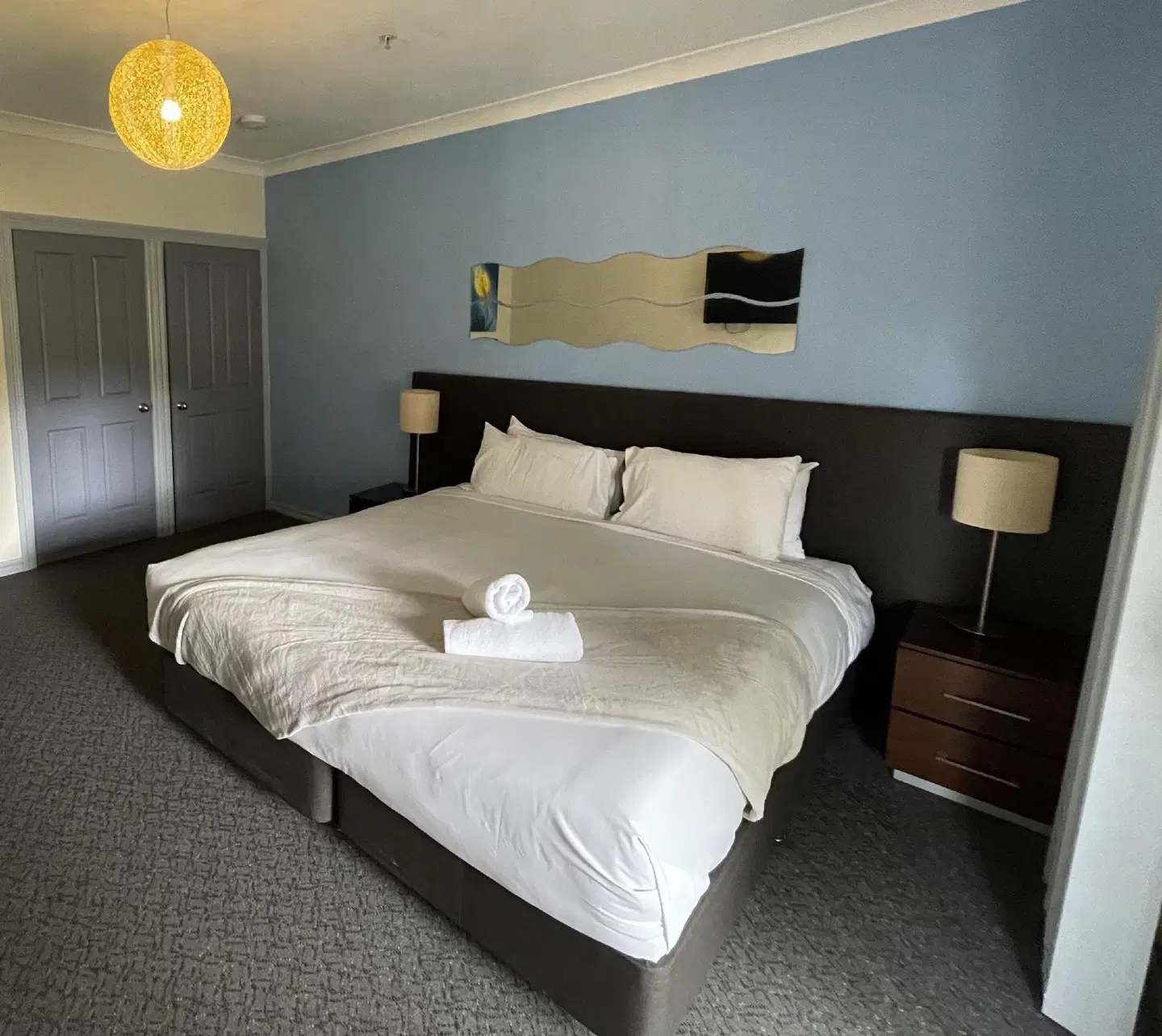 Eleven ROOM_EXAMPLE