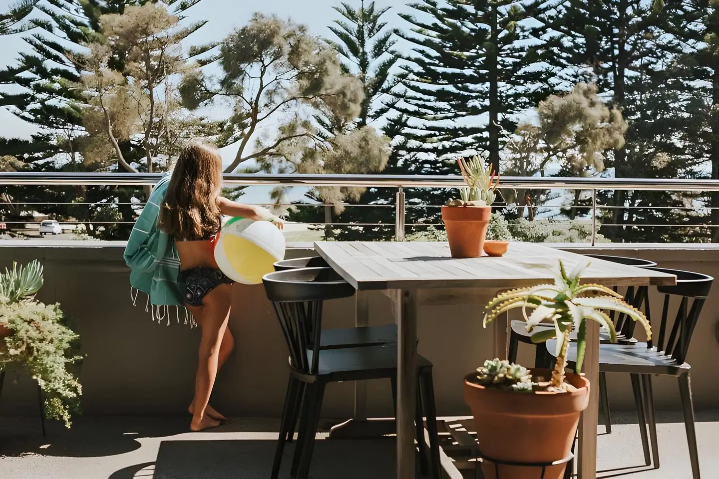 Aquabelle Apartments Bar