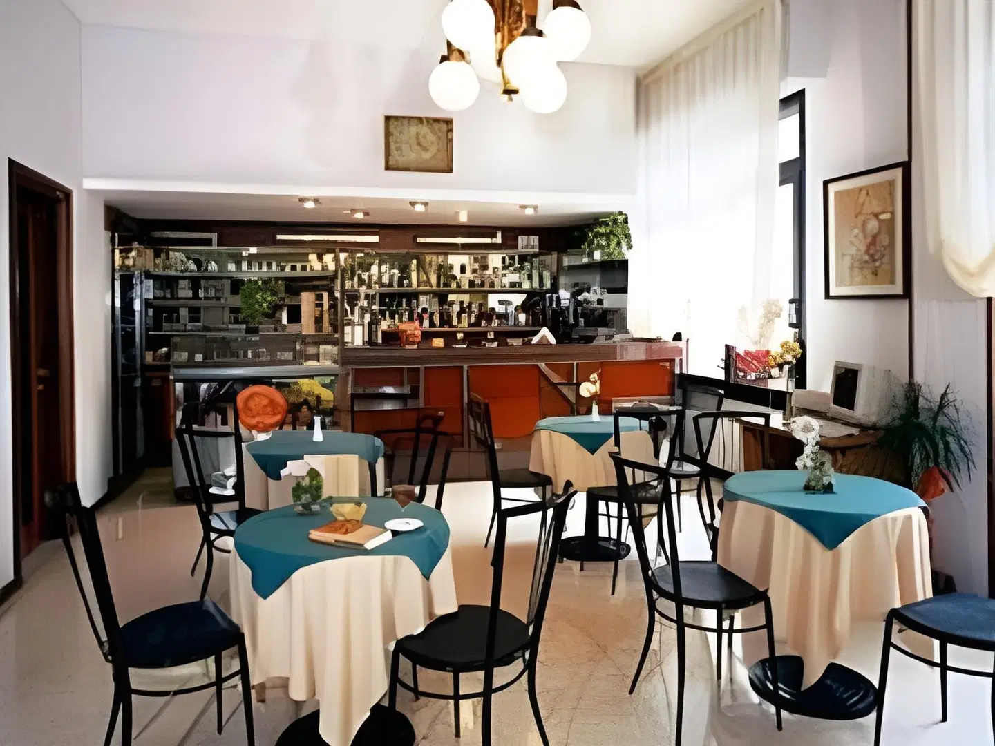 Mediterranée Restaurant