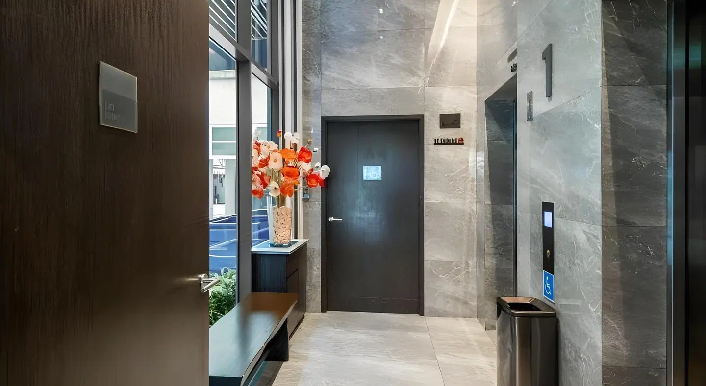 Beverly Hotels Elements Badezimmer
