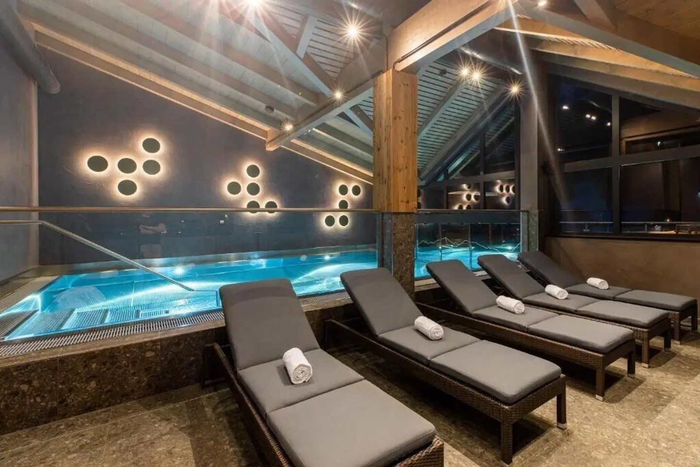 Wildkogel Resorts - DAS Neukirchen Hallenbad