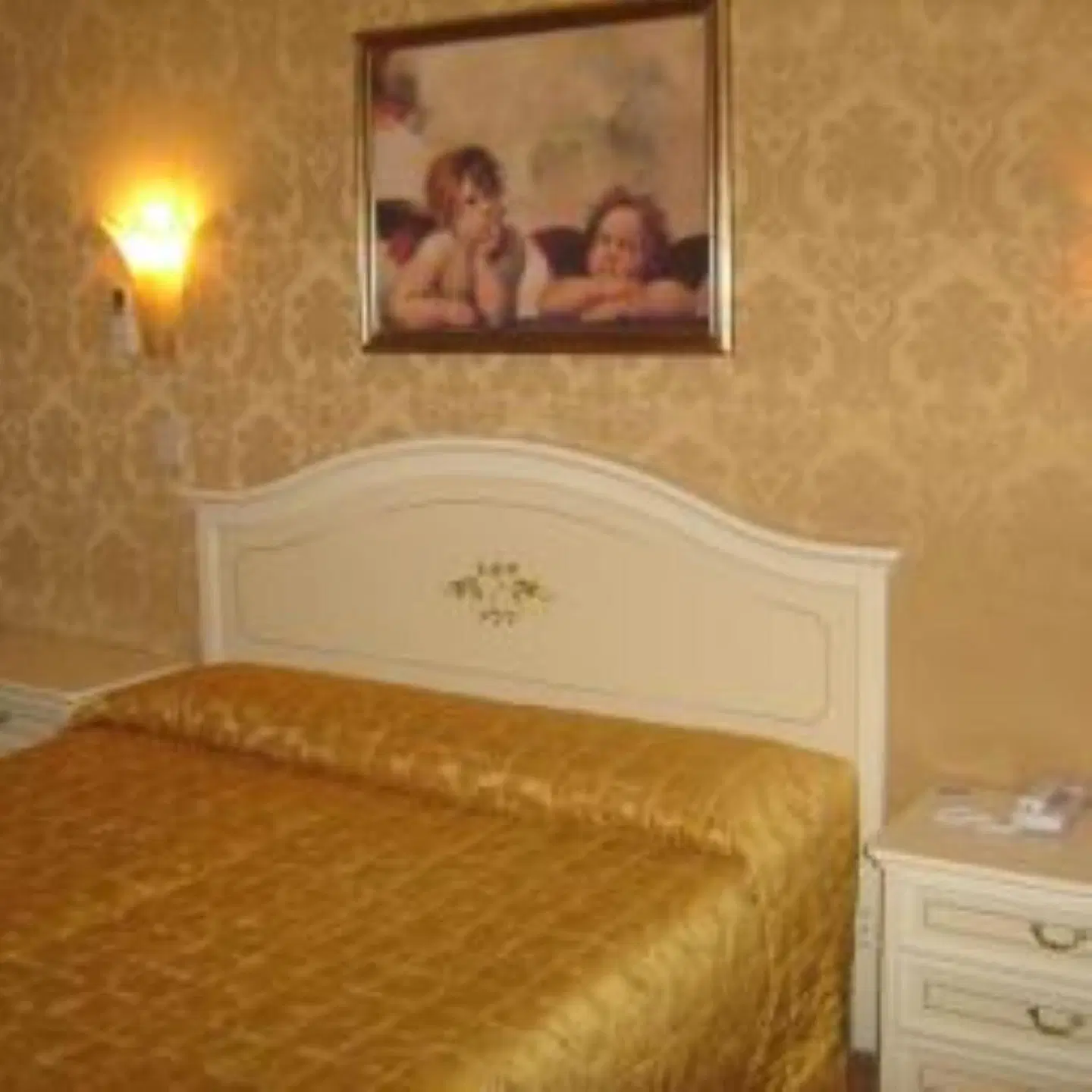 Airone ROOM_EXAMPLE