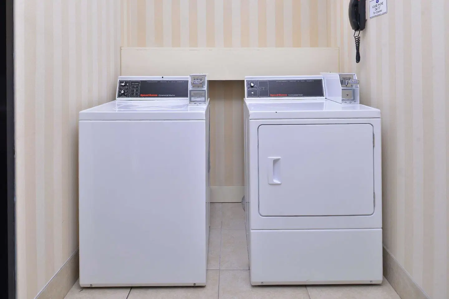 Hampton Inn Greenville ROOM_EXAMPLE