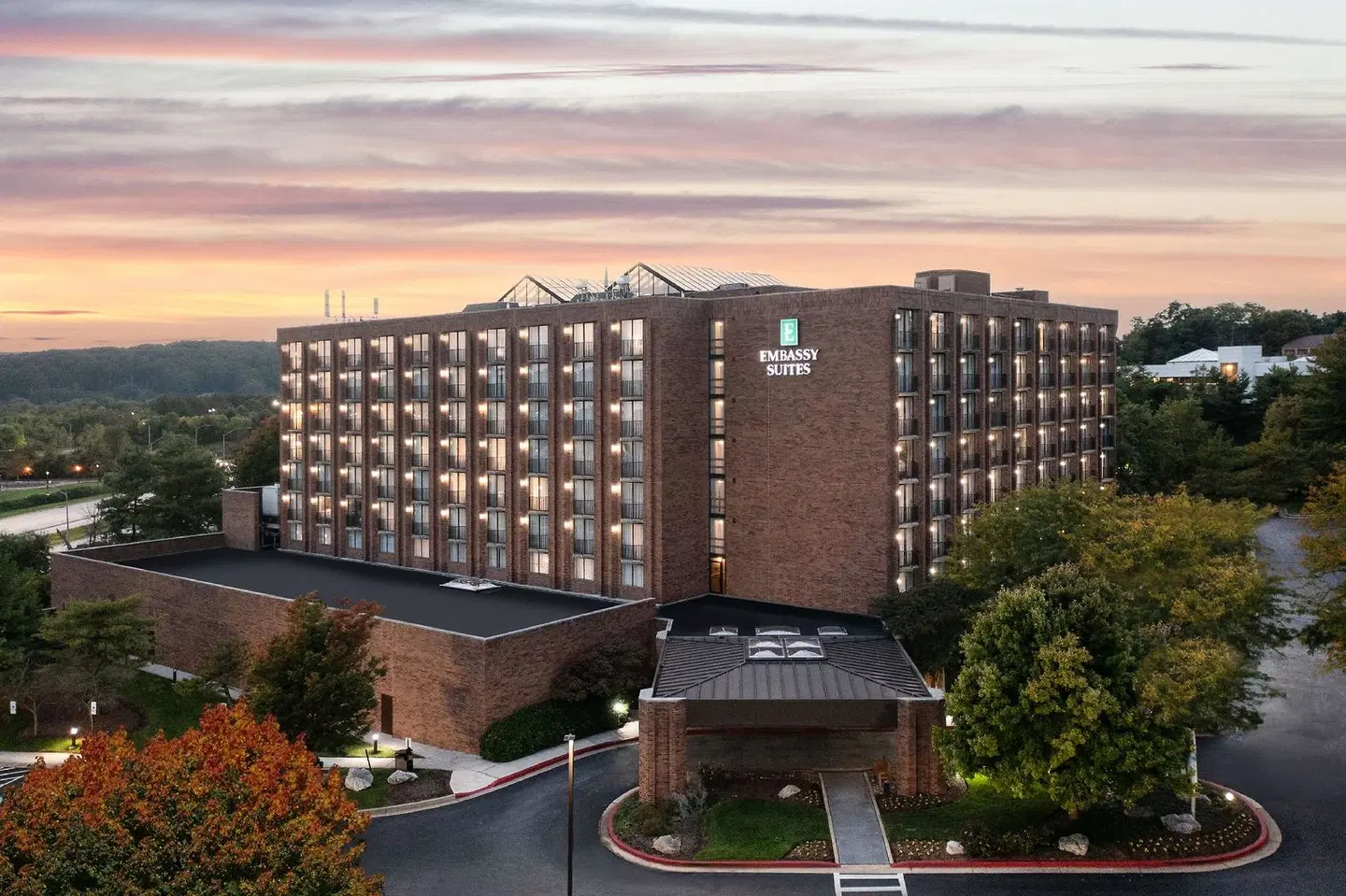 Embassy Suites by Hilton Baltimore - North/Hunt Valley EXTERIOR