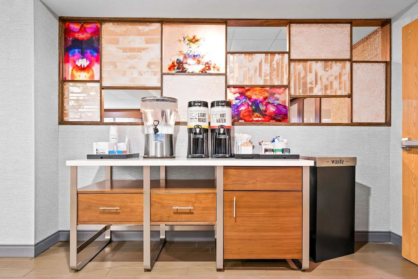 Hampton Inn Lincoln - South/Heritage Park Bar