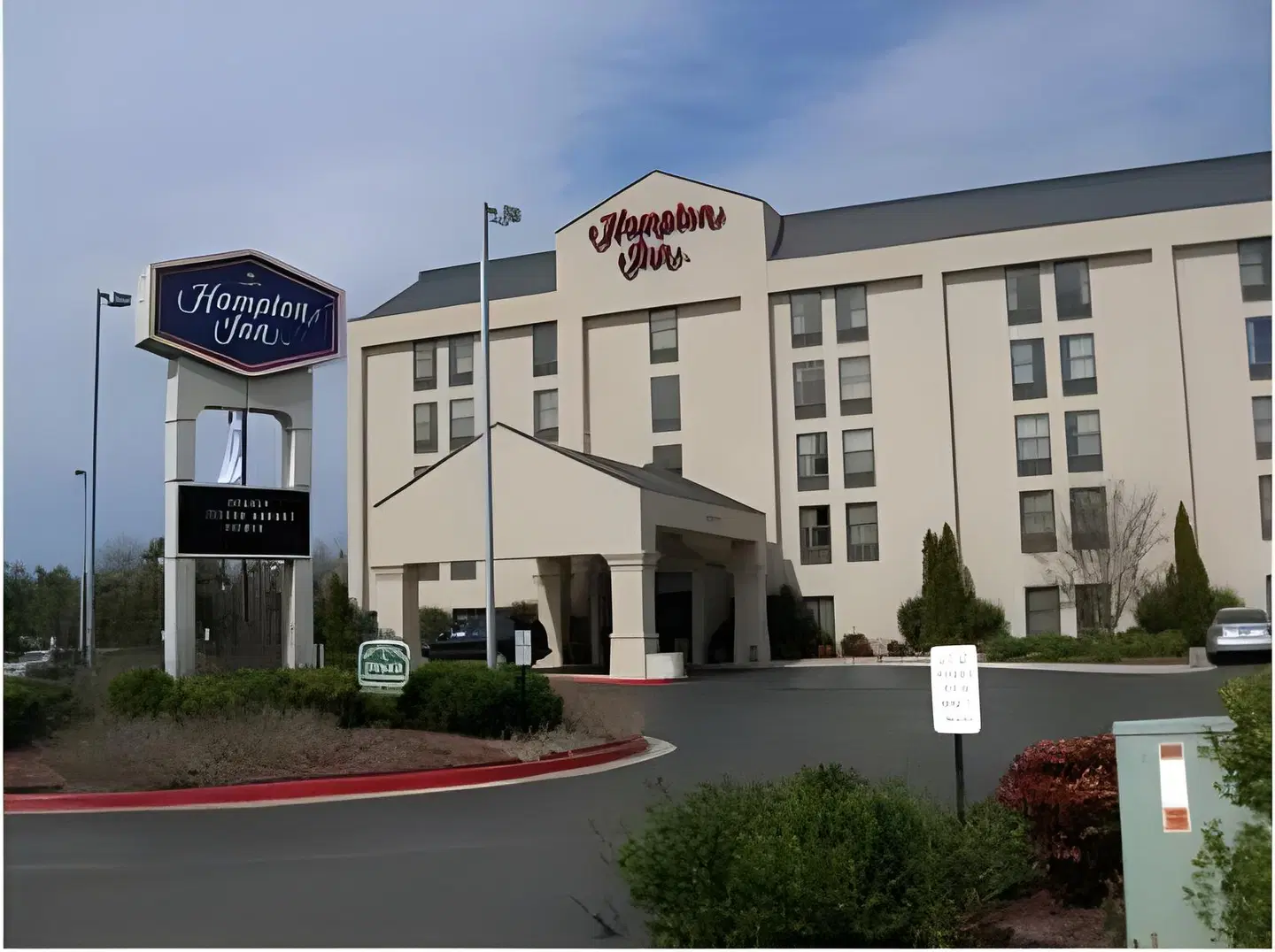 Hampton Inn Huntsville-Arsenal/South Pkway EXTERIOR