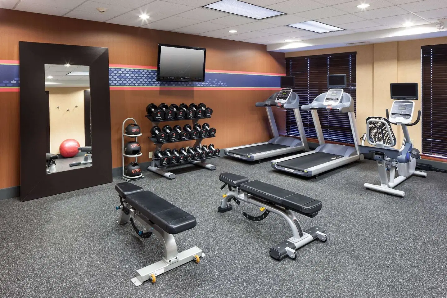 Hampton Inn Kansas City Liberty SPORTS_AND_LEISURE