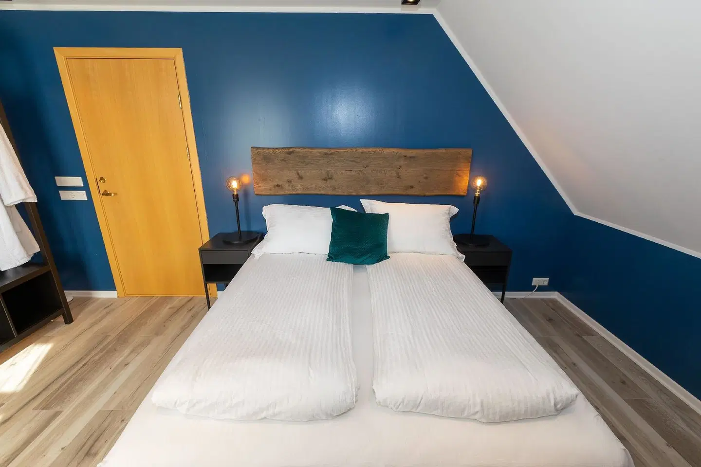 Hotel North ROOM_EXAMPLE