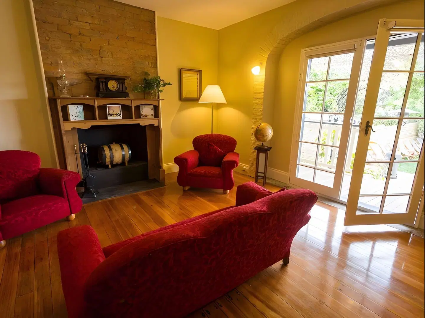 Montacute Boutique Bunkhouse LOUNGE_LOBBY