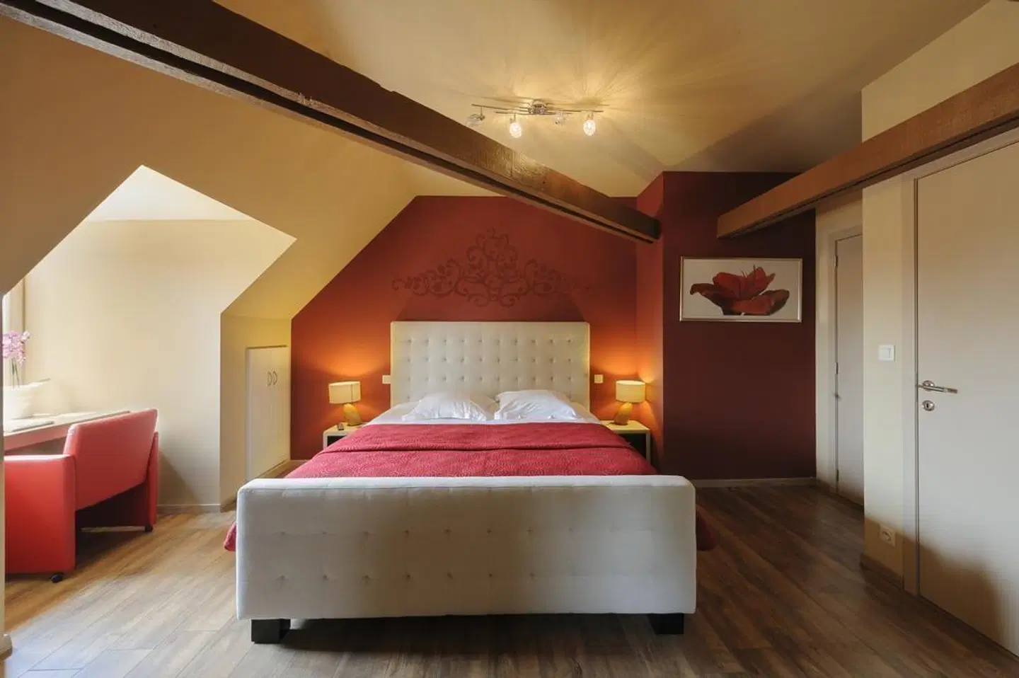 Fleur de Lys ROOM_EXAMPLE