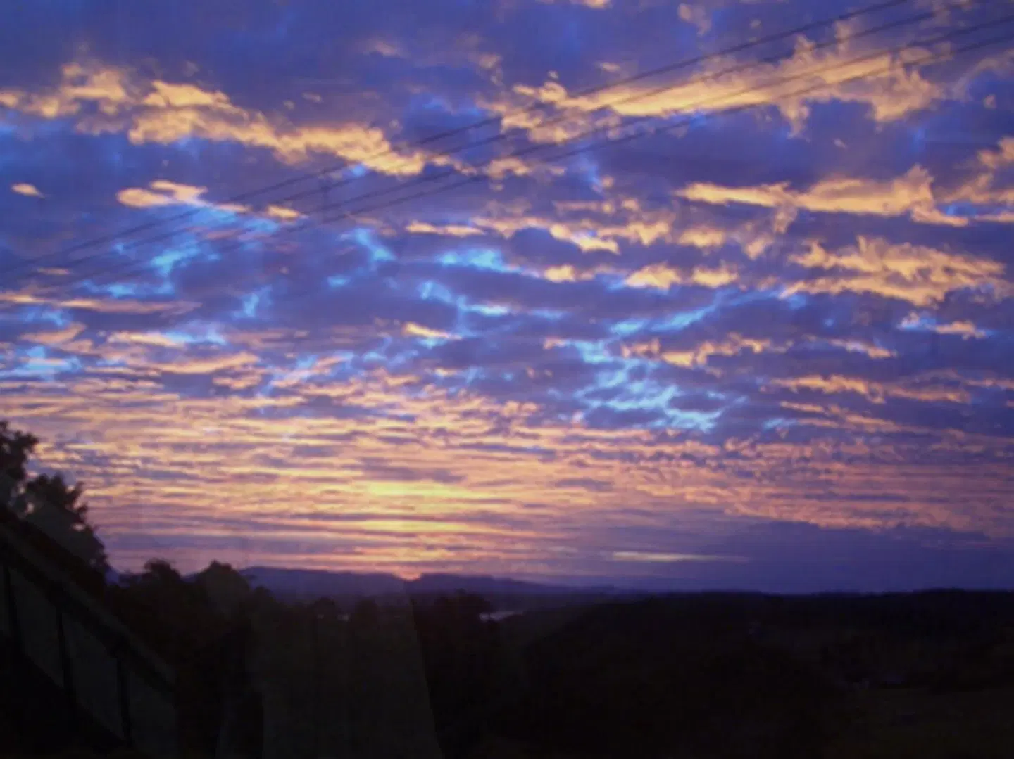 Tinaroo Sunset Retreat LANDSCAPE